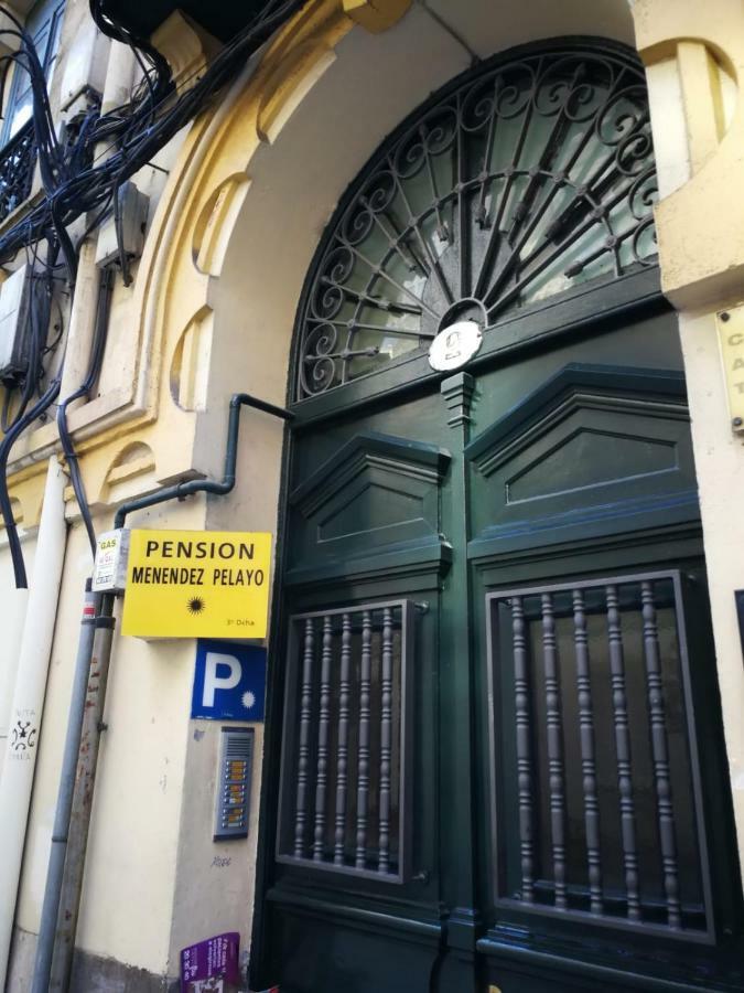 Hospedaje Menendez Pelayo Сантандер Экстерьер фото